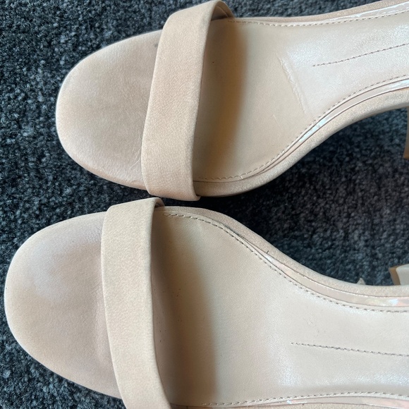 Gianni Bini Shoes - Picture 8 of 8